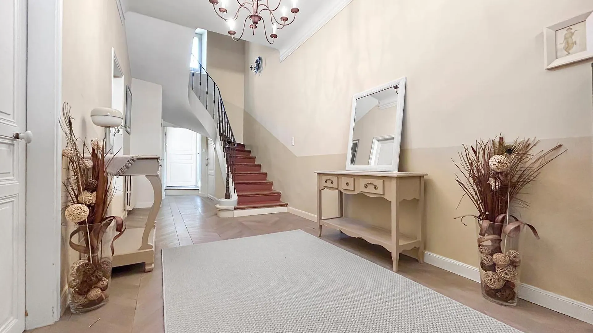 Le Charme Provencal Au Coeur D'Orange Villa Orange  Holiday home